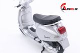  Mô hình xe Vespa lx 125 2005 1:18 Maisto 7070F 