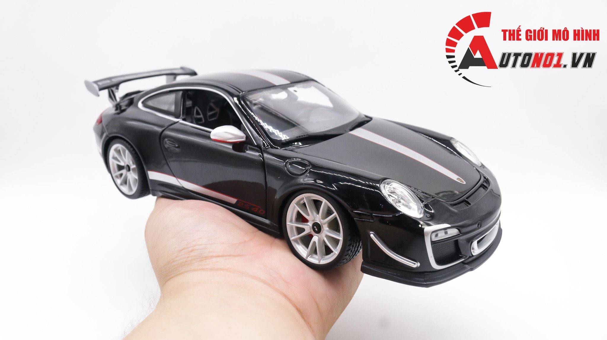  Mô hình xe Porsche 911 GT3 RS 4.0 1:18 Bburago 8012 