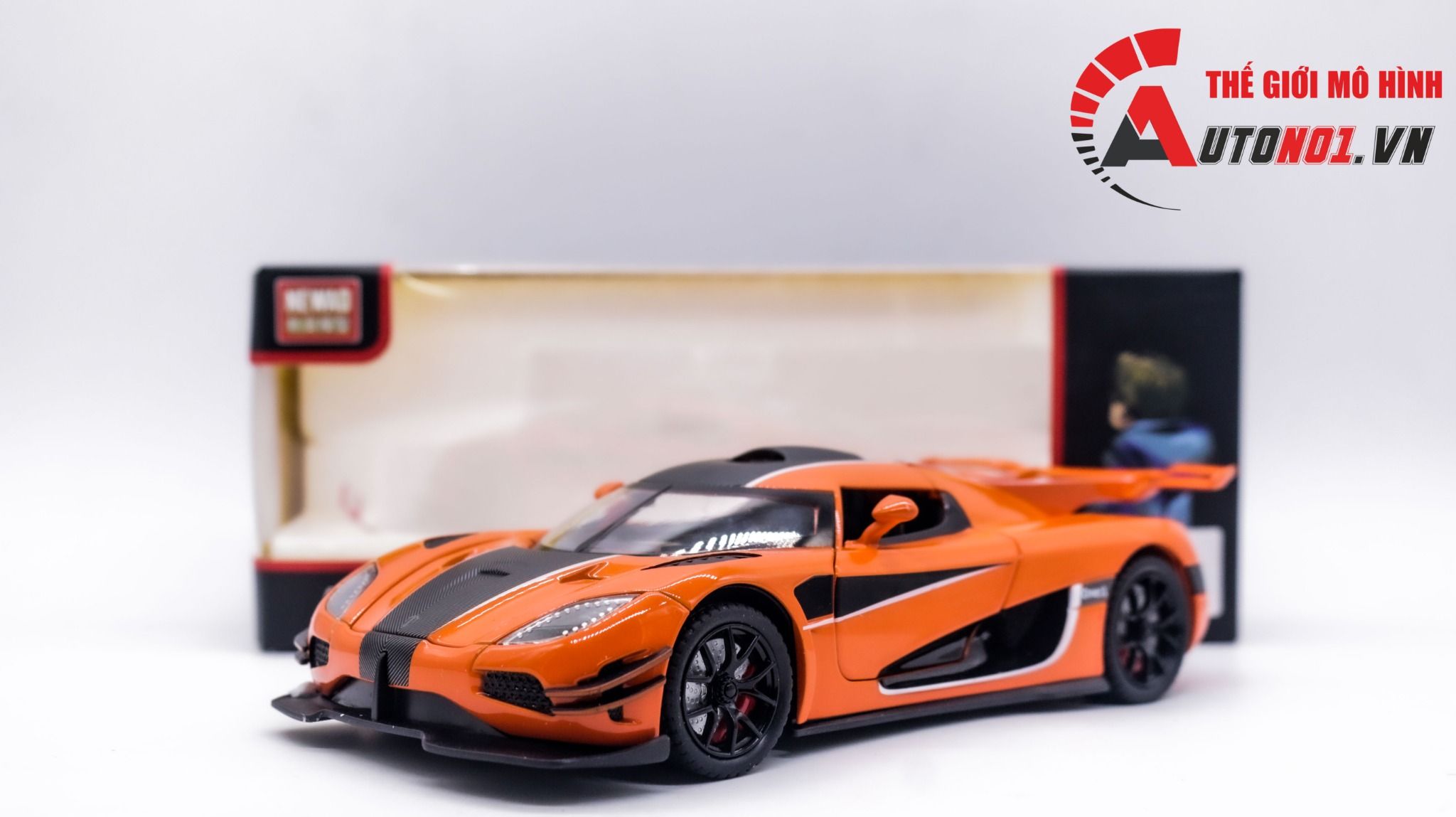  Mô hình xe ô tô Koenigsegg One:1 mở full open - đánh lái được tỉ lệ 1:24 Newao OT313 