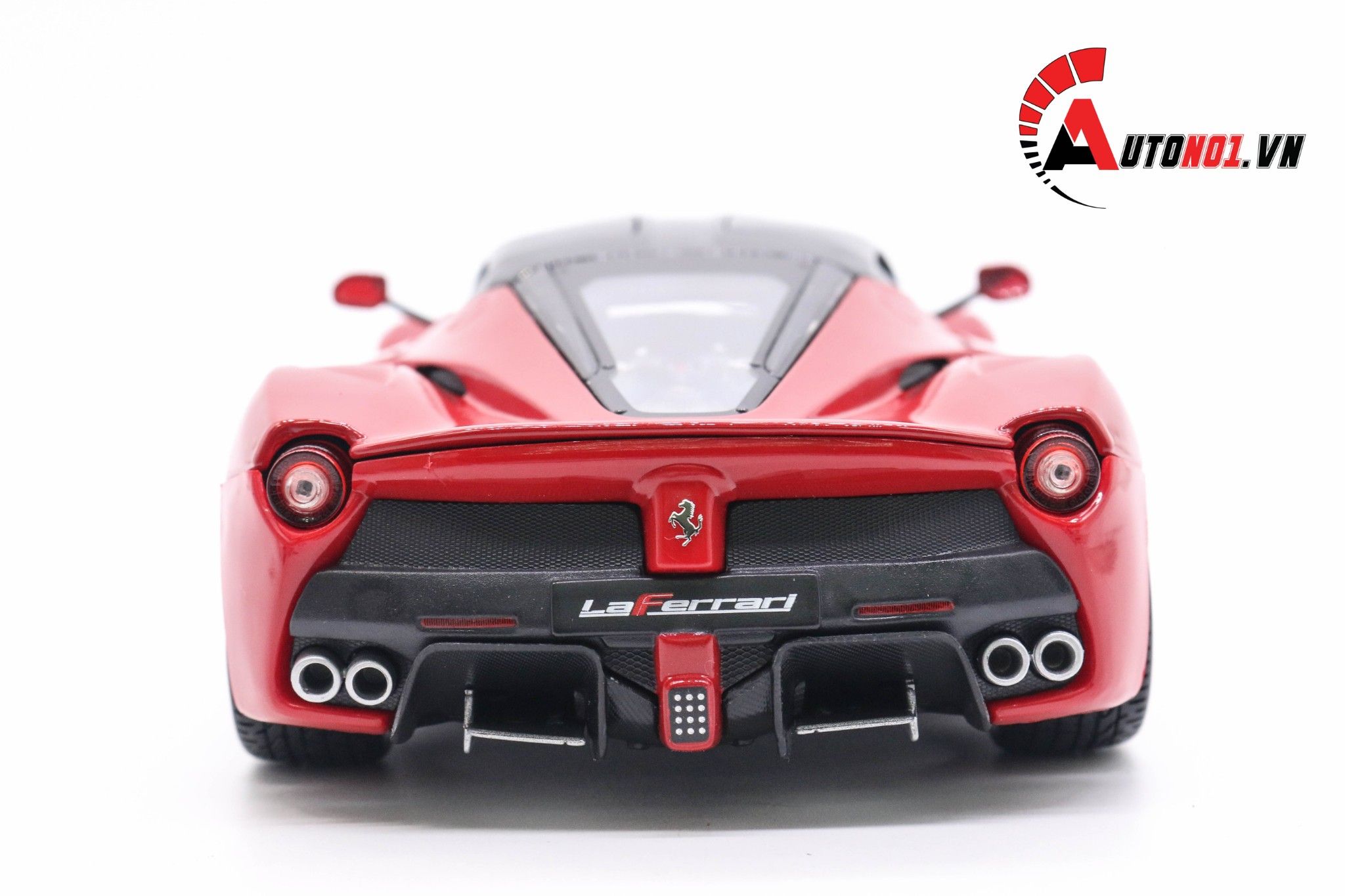  Mô hình xe Ferrari Laferrari Signature tỉ lệ 1:18 bburago 2139 