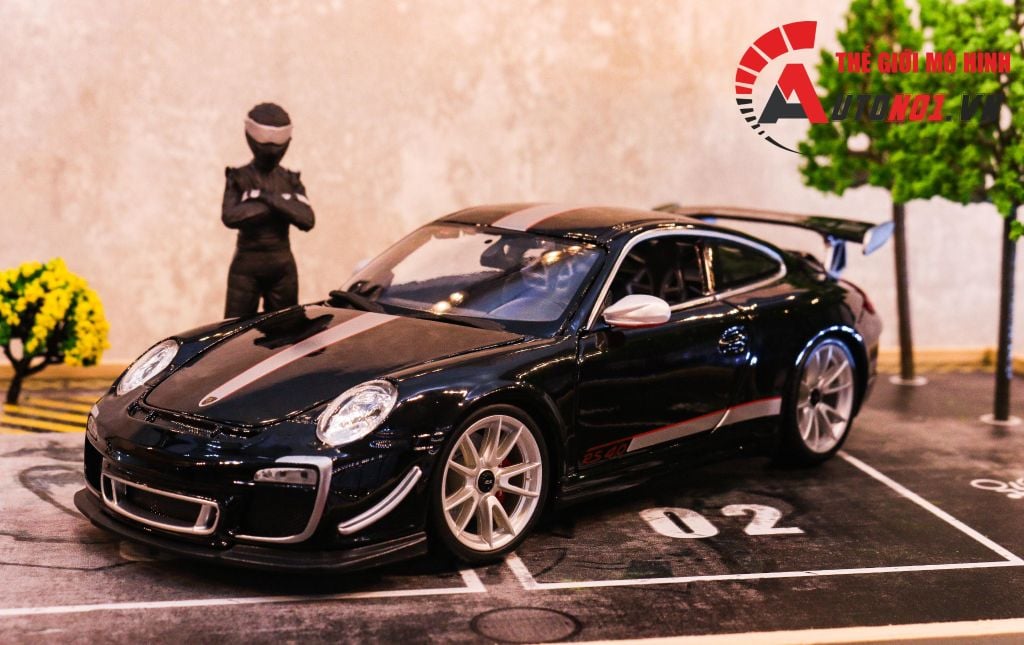 MÔ HÌNH XE PORSCHE 911 GT3 GS 4.0 1:18 BBURAGO 8012