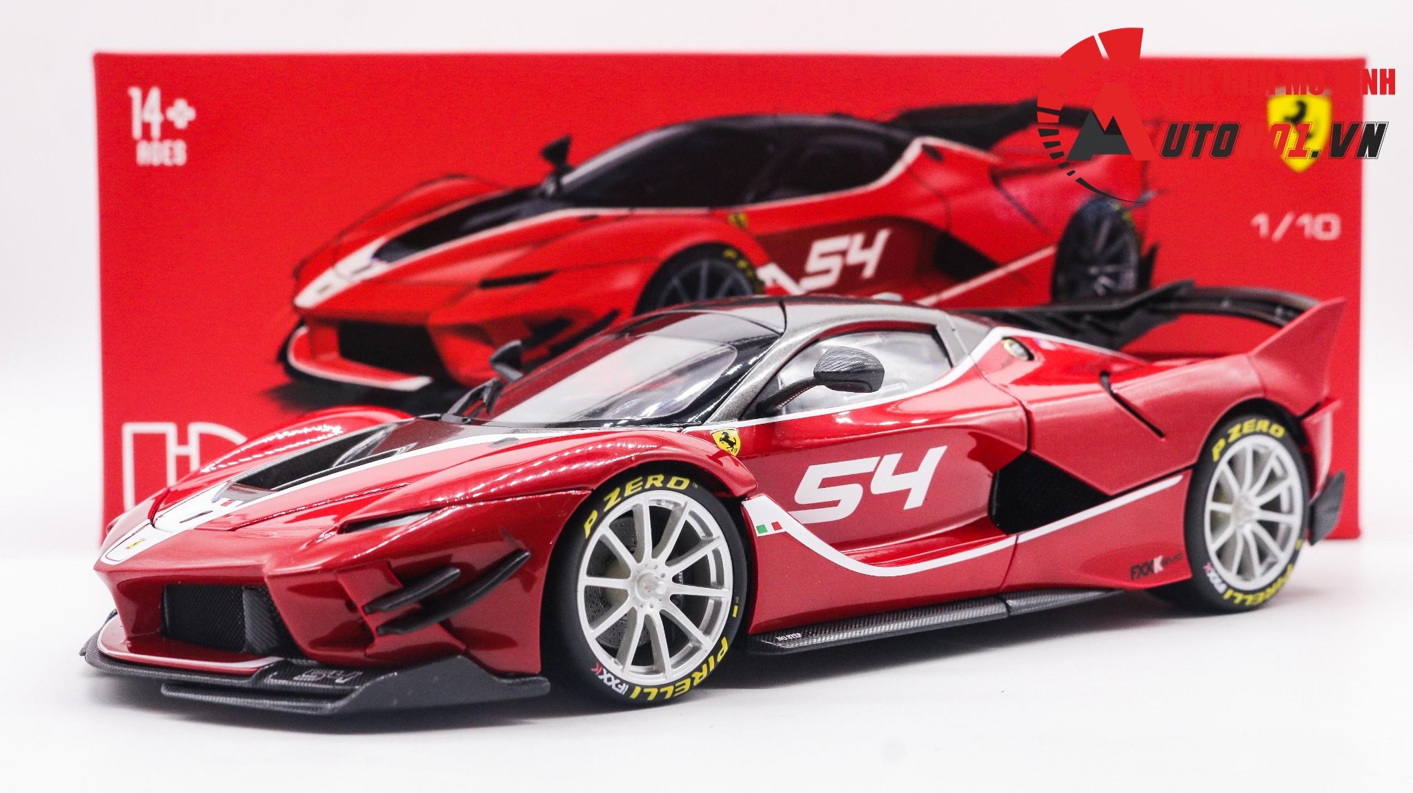  Mô hình xe Ferrari FXX K Evo Signature 1:18 Bburago 8014 