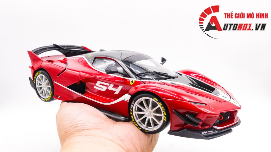 MÔ HÌNH XE FERRARI FXX K EVO 1:18 BBURAGO 8014