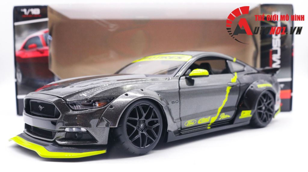 MÔ HÌNH XE FORD MUSTANG GT 2015 DESIGN METALIC GREY 1:18 MAISTO 7952