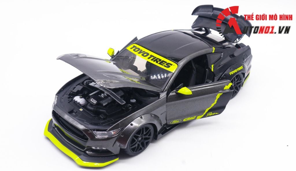 MÔ HÌNH XE FORD MUSTANG GT 2015 DESIGN METALIC GREY 1:18 MAISTO 7952