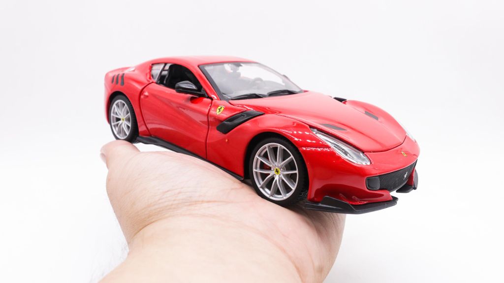 MÔ HÌNH XE FERRARI F12 TDF RED 1:24 BBURAGO 4462