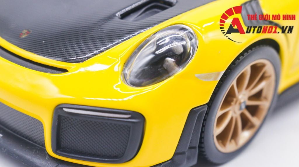 MÔ HÌNH XE PORSCHE 911 GT2 RS 2018 YELLOW 1:24 MAISTO 5749