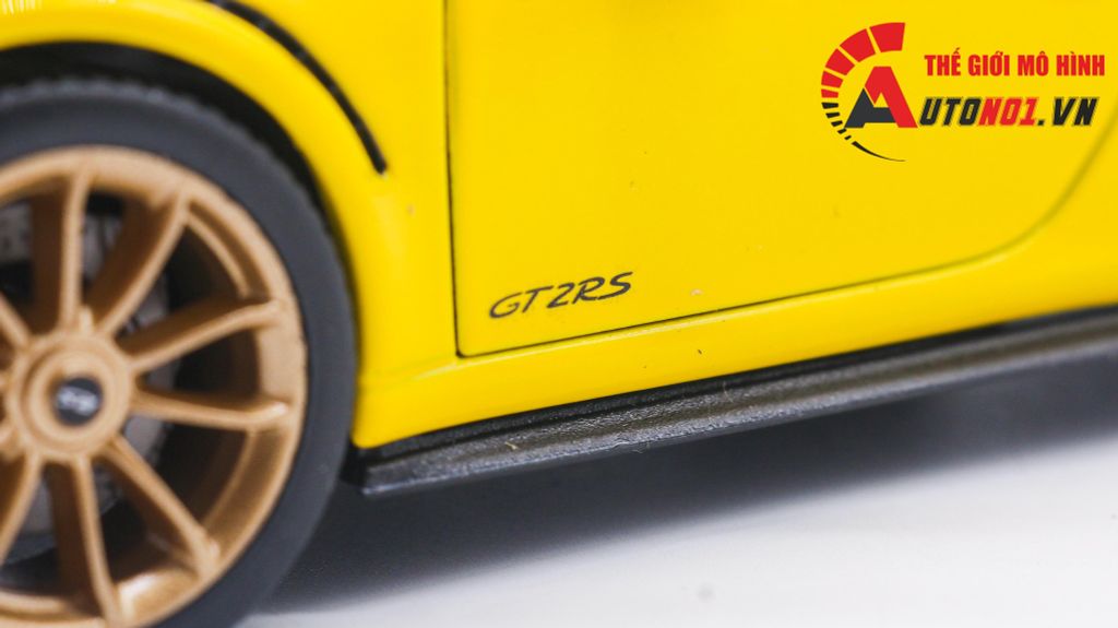 MÔ HÌNH XE PORSCHE 911 GT2 RS 2018 YELLOW 1:24 MAISTO 5749