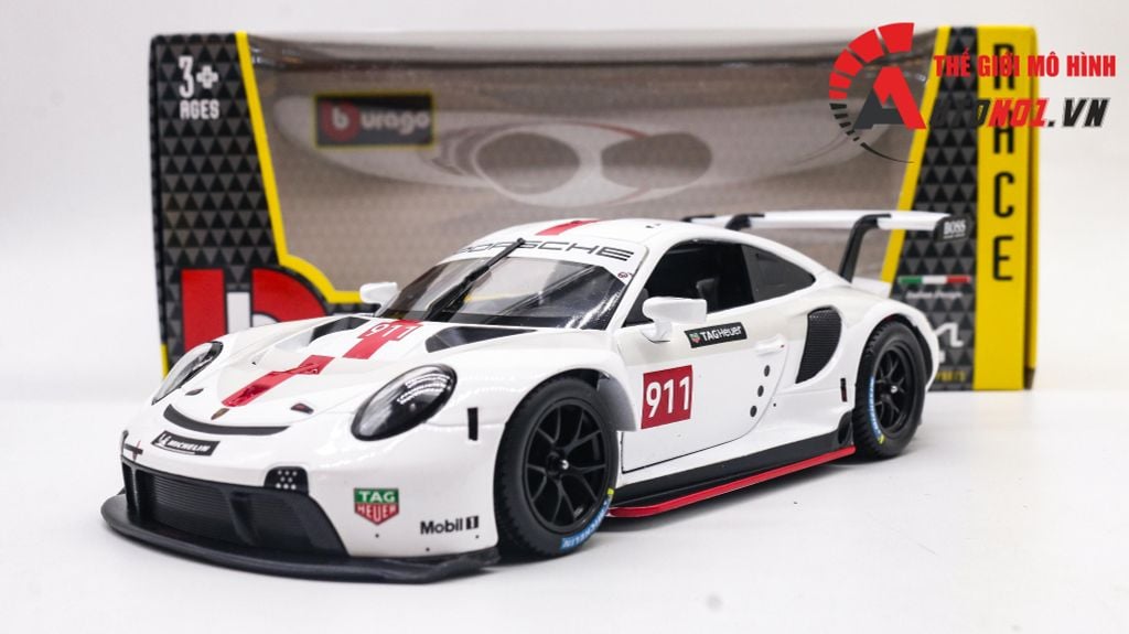 MÔ HÌNH XE PORSCHE 911 RSR GT 1:24 BBURAGO 8013