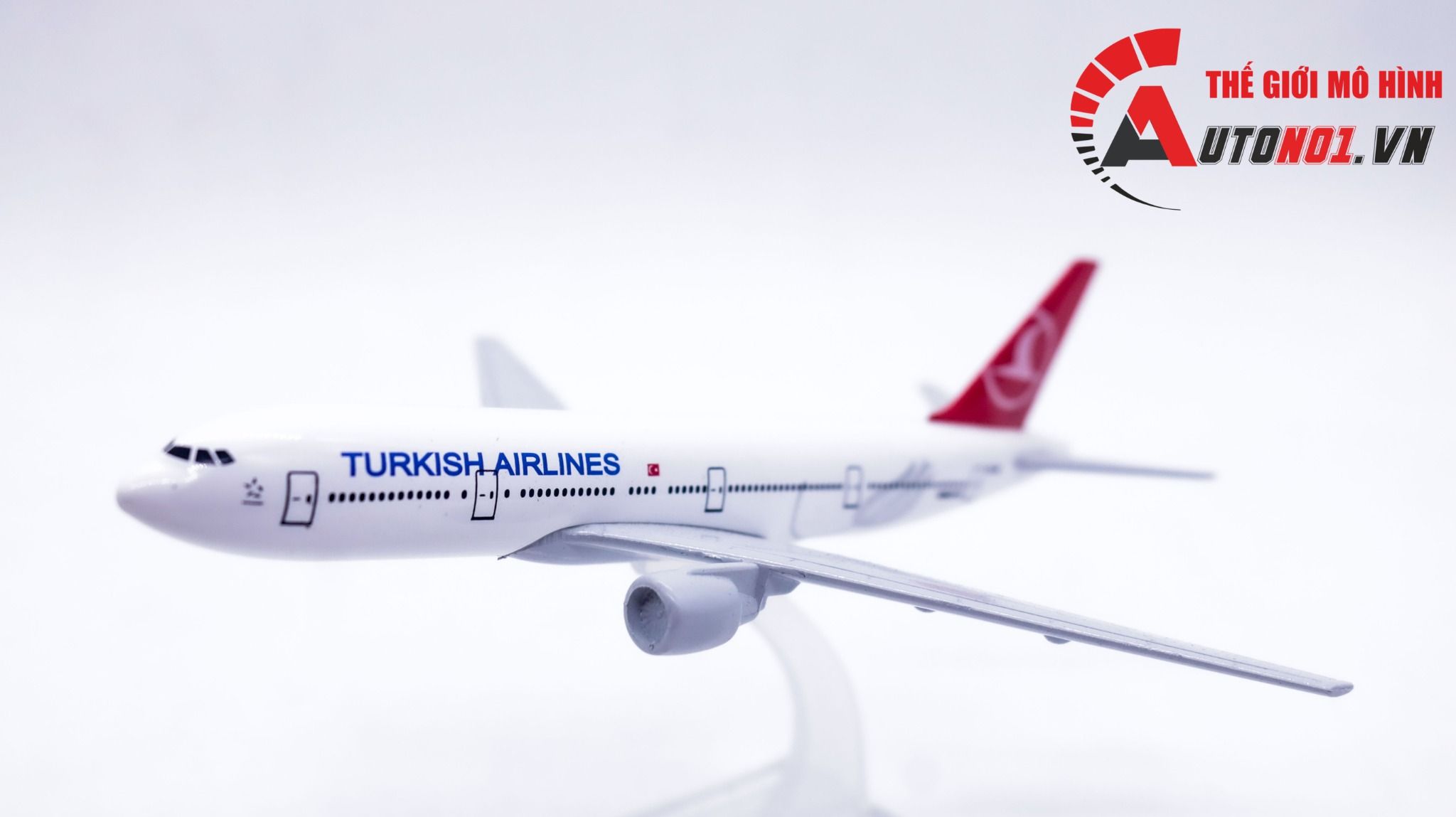  Mô hình máy bay Turkish Airlines Boeing B777-300ER 16cm MB16071 