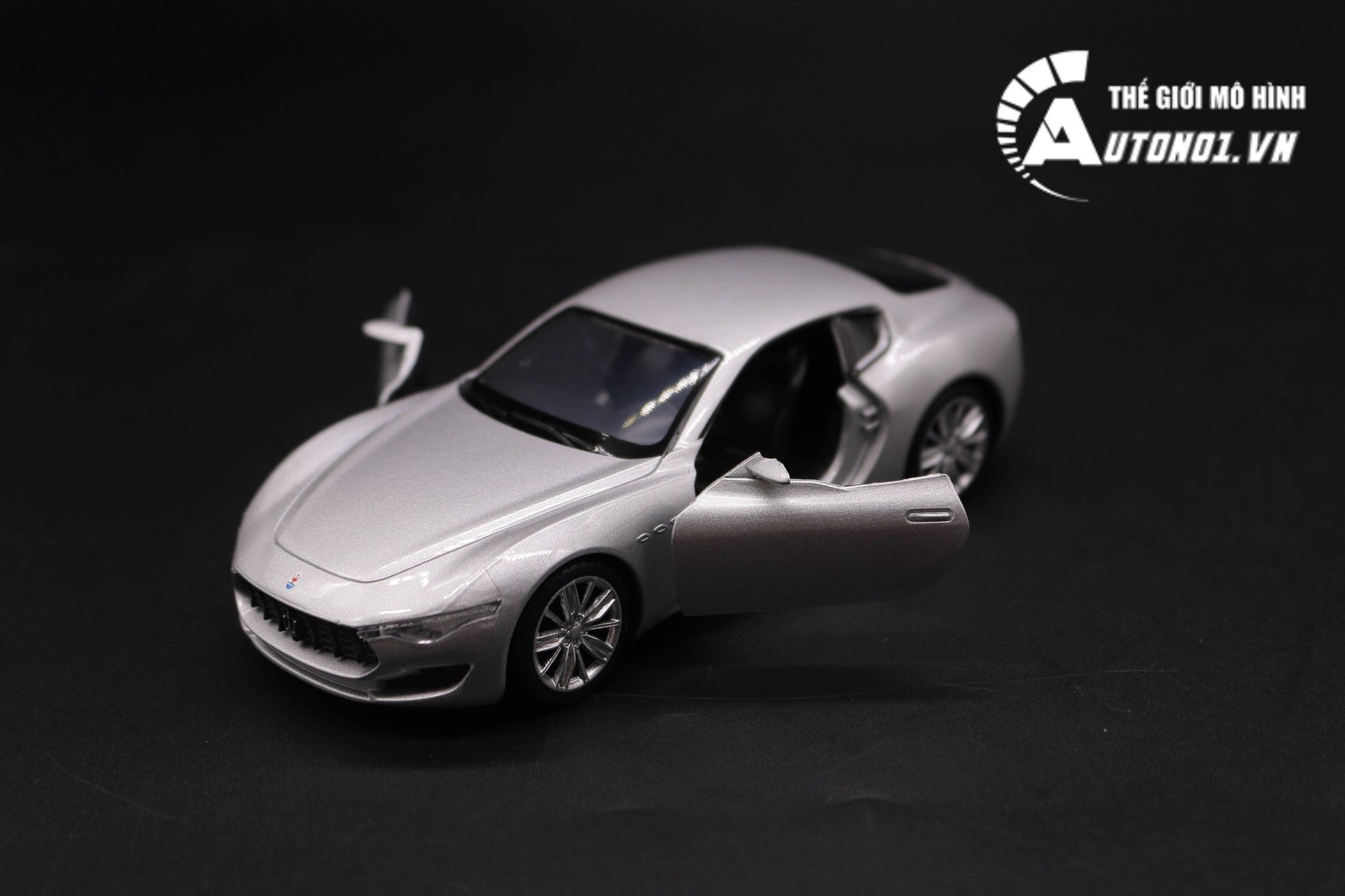  Mô hình xe Maserati Alfieri Silver 1:36 Jackiekim 7381 