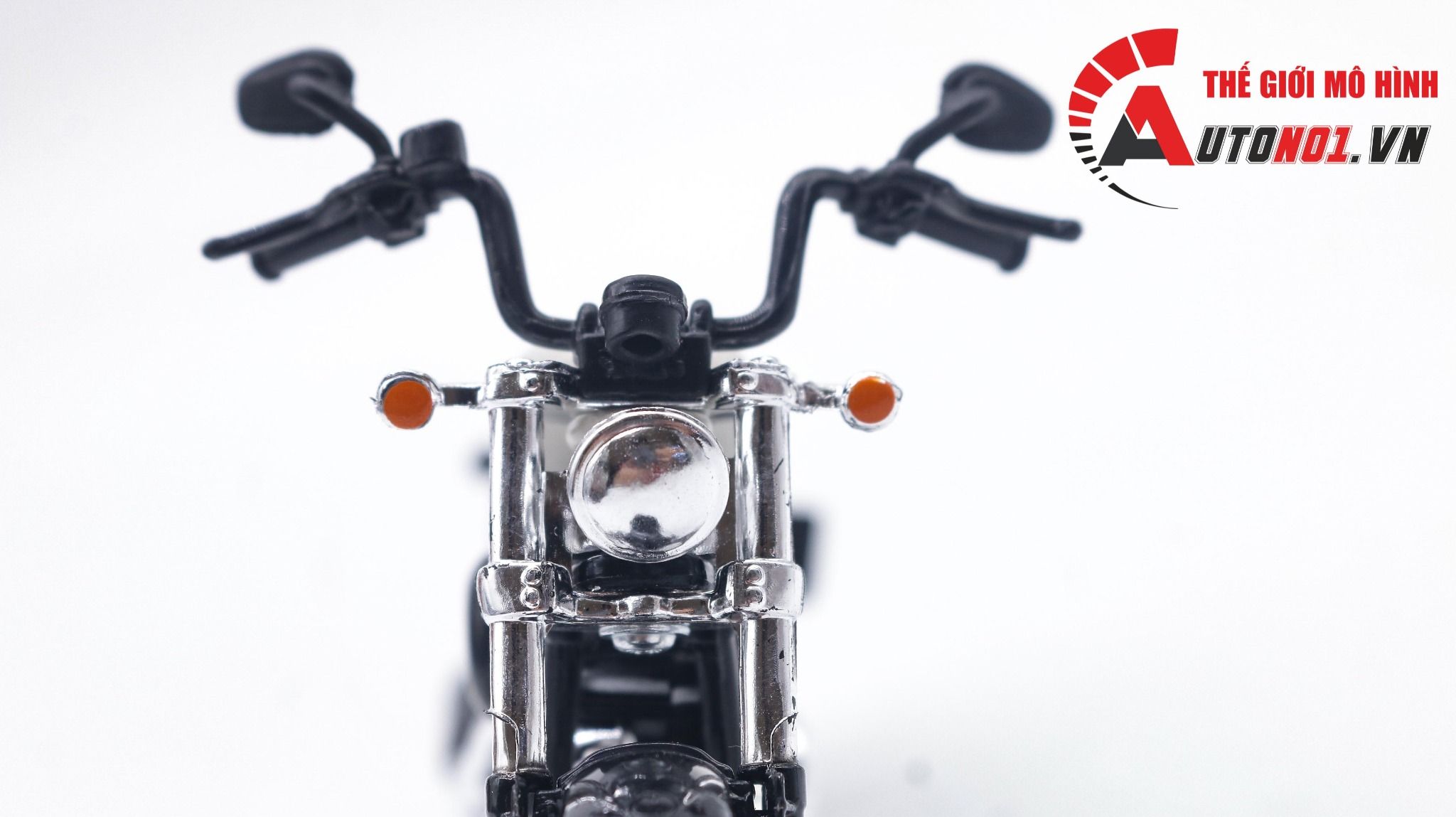  Mô hình xe Harley Davidson 2018 forty eight special australia 1:18 Maisto 7373C 