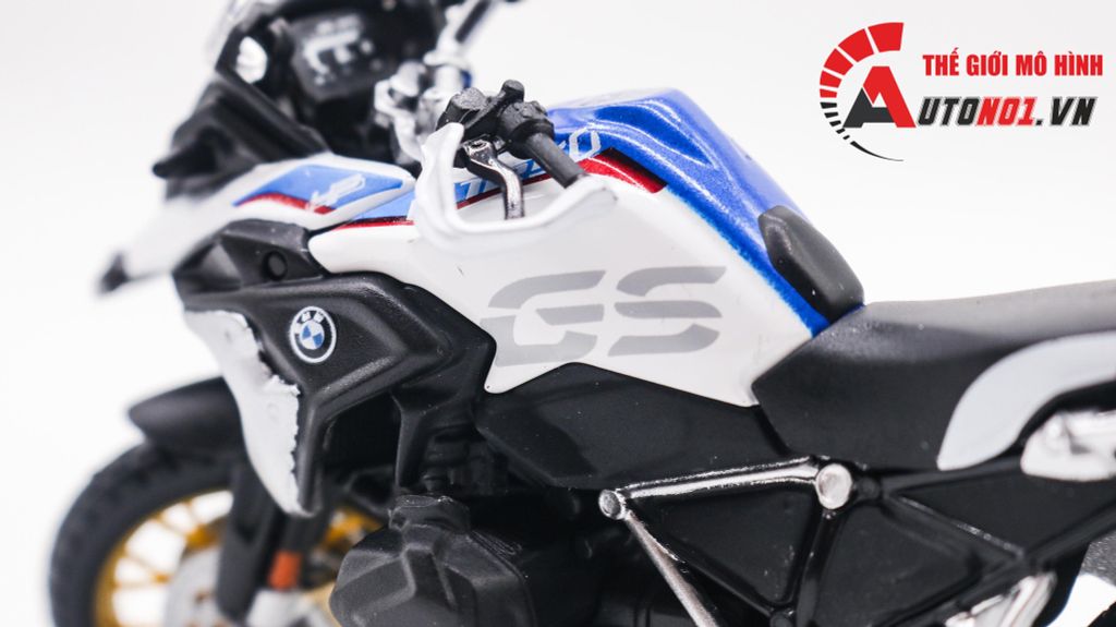 MÔ HÌNH XE BMW R1250 GS WHITE 1:18 MAISTO 8009