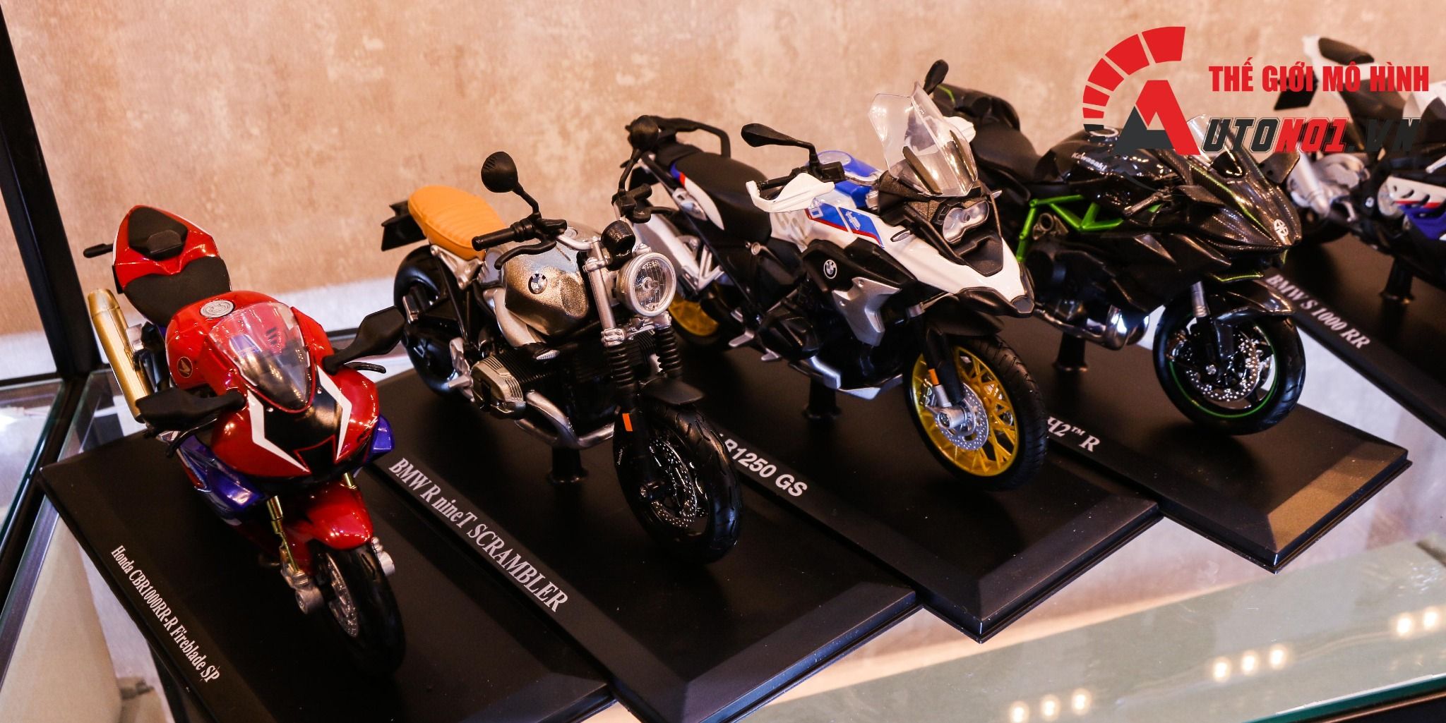  Mô hình xe Ktm 1290 Super Duke R orange 1:12 Maisto 6767 