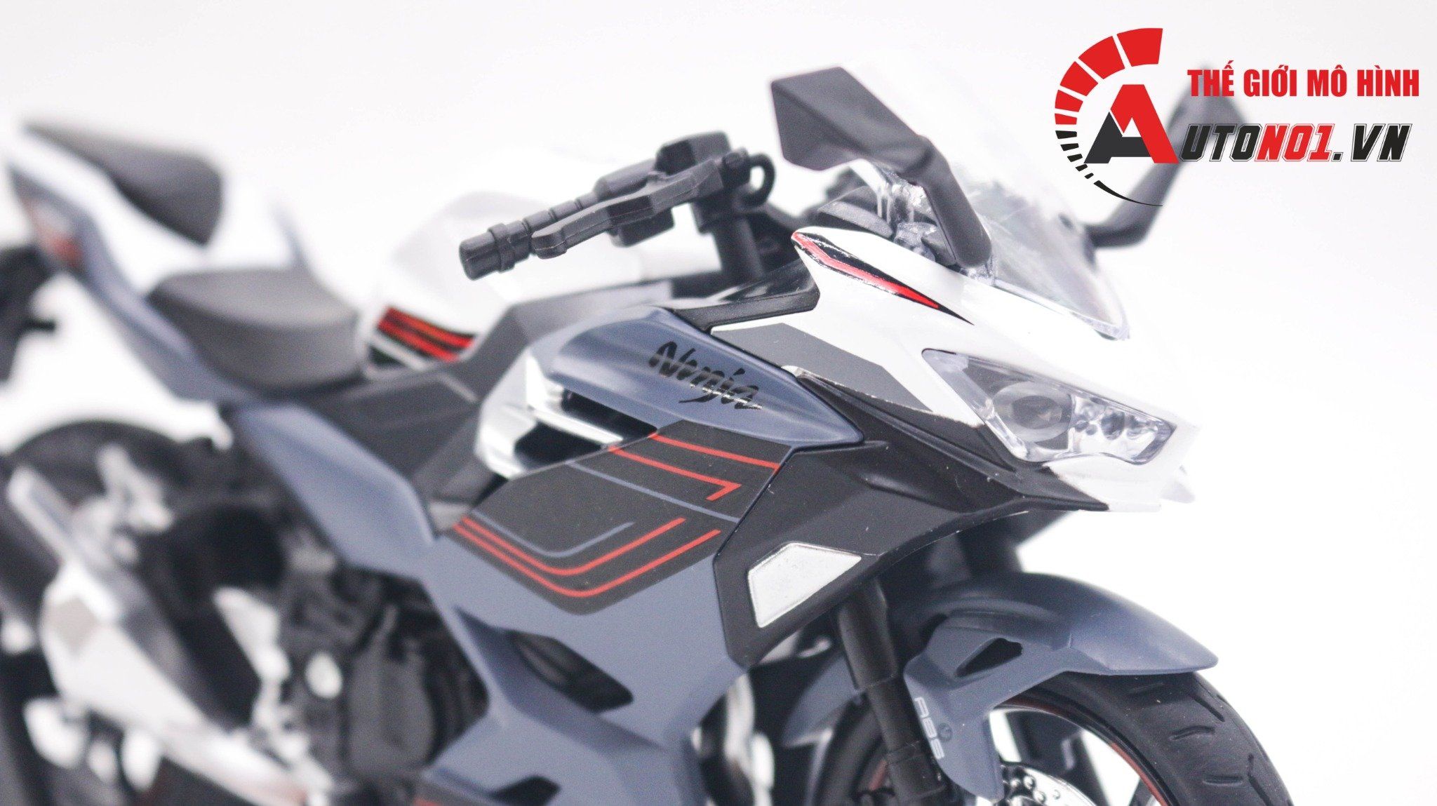  Mô hình xe Kawasaki Ninja 400 tỉ lệ 1:12 Huayi Alloy MT059 