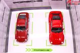  Diorama 1:24 Showroom trưng bày Porsche cho xe tỉ lệ 1:24 kích thước 35X25X15cm 4 tấm lắp ghép formex 5li DR010C 