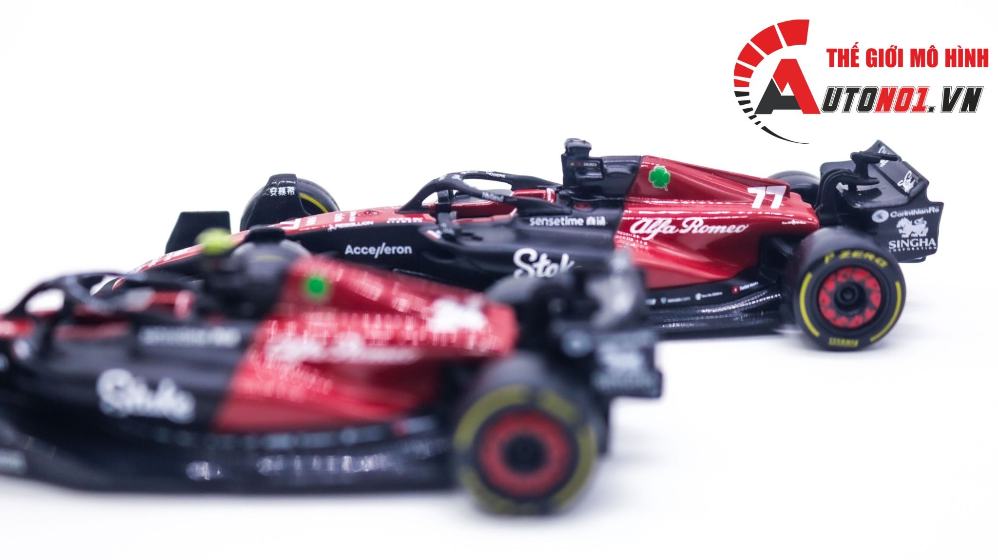  Mô hình xe đua F1 Alfa Romeo Team Stake 2023 Formular C43 tỉ lệ 1:43 Bburago OT292 