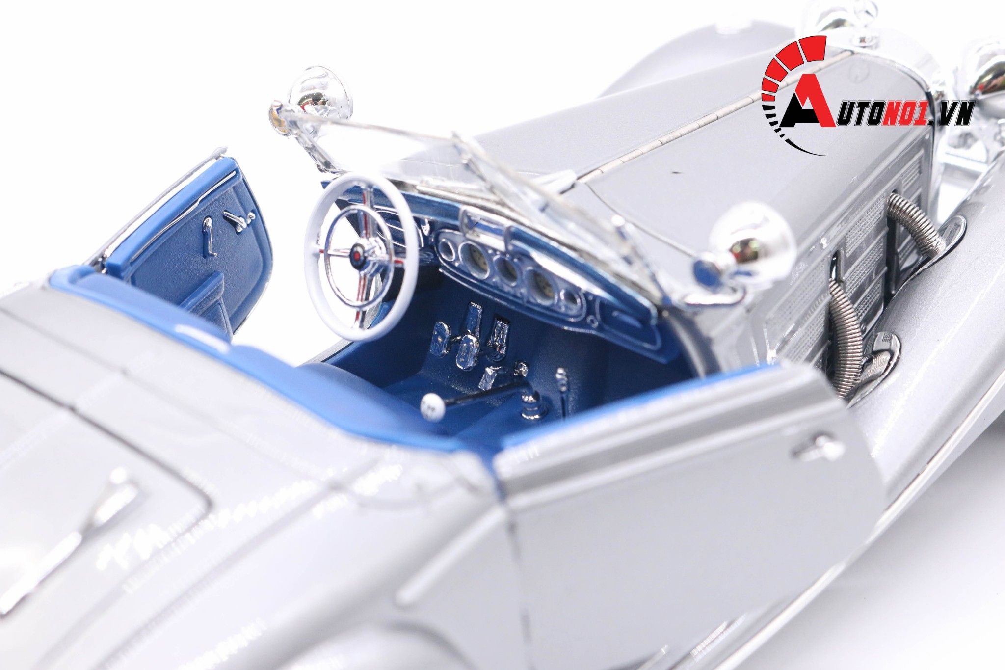  Mô hình xe Mercedes Benz 500k Typ Special Roadster 1936 tỉ lệ 1:18 Maisto 36862 OT18015 