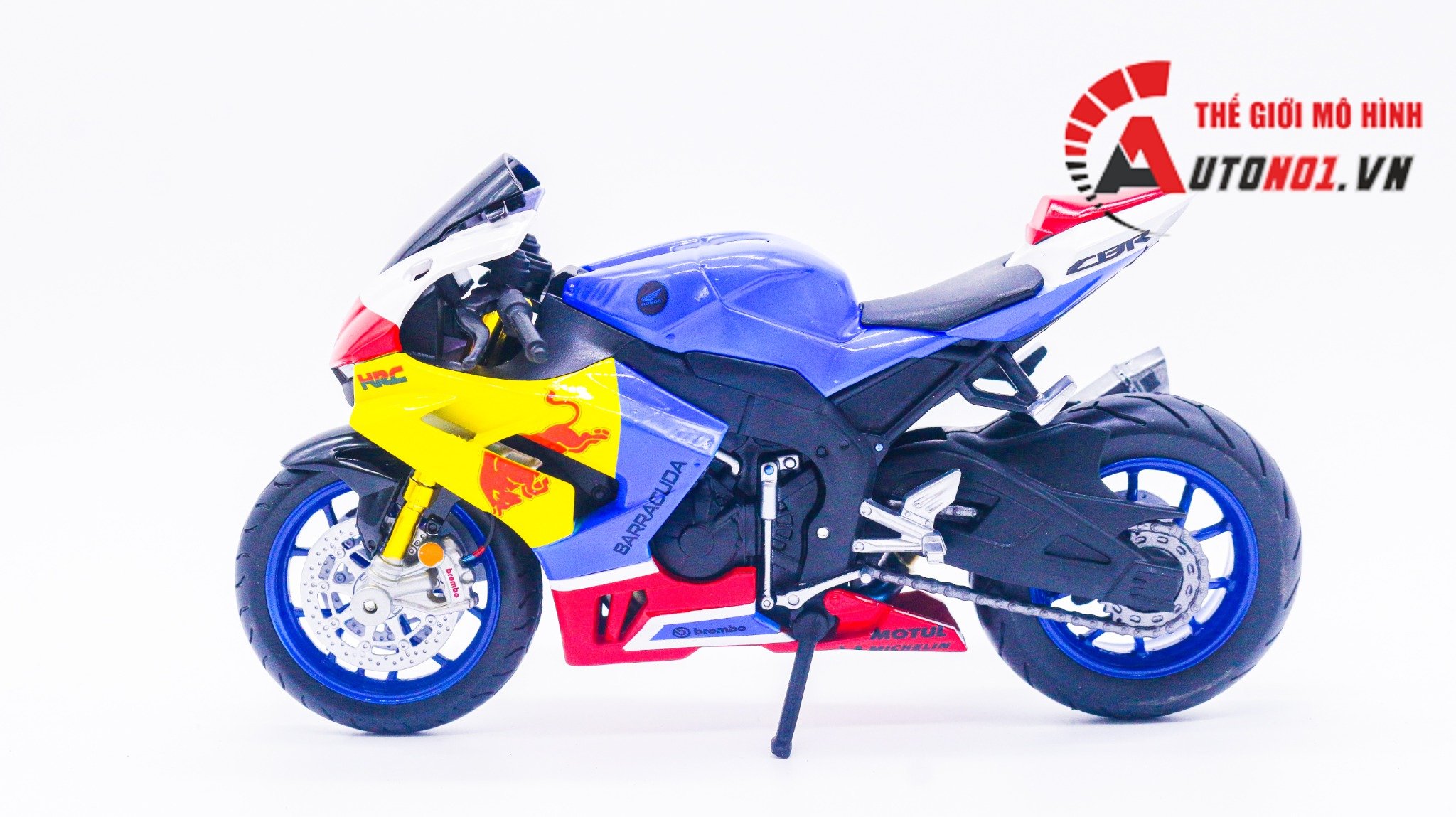  Mô hình xe độ Honda CBR1000RR custom Redbull độ pô akrapovic tỉ lệ 1:12 Autono1 D241C 