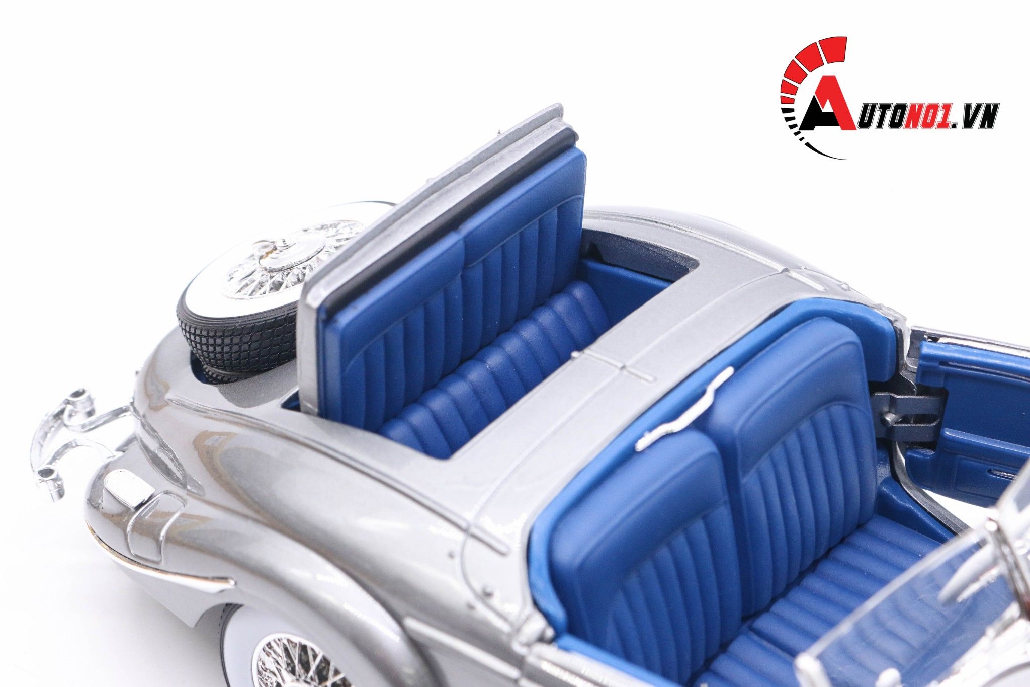  Mô hình xe Mercedes Benz 500k Typ Special Roadster 1936 tỉ lệ 1:18 Maisto 36862 OT18015 