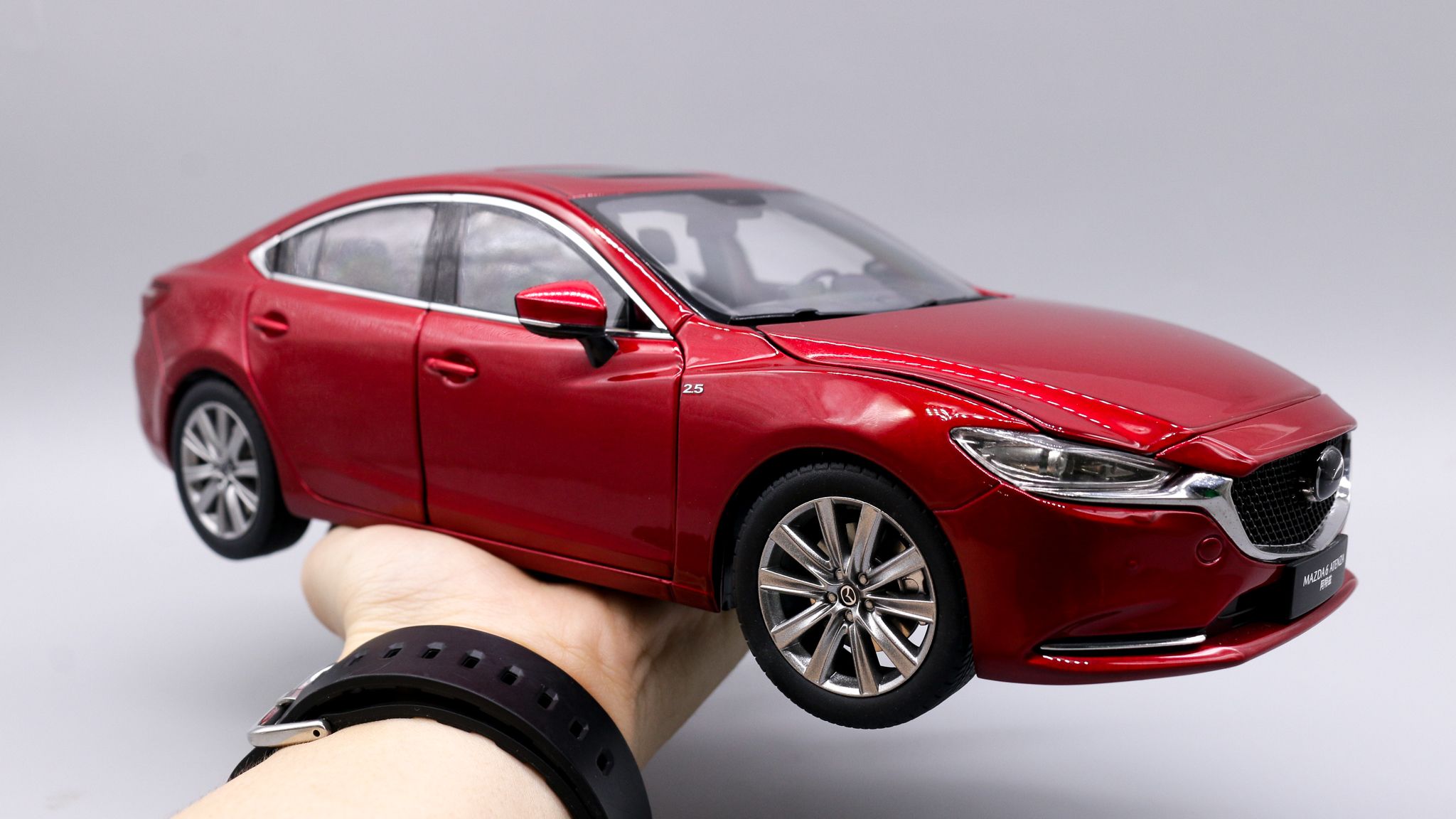  Mô hình xe Mazda 6 Red 2019 1:18 Paudi 7576 