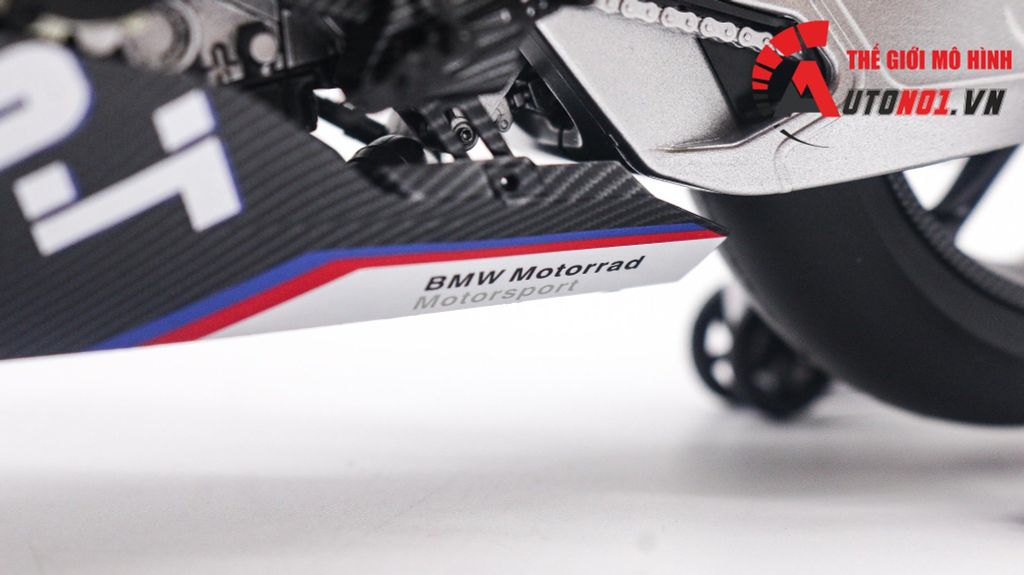 MÔ HÌNH XE CAO CẤP BMW HP4 RACE 1:9 MENG D230