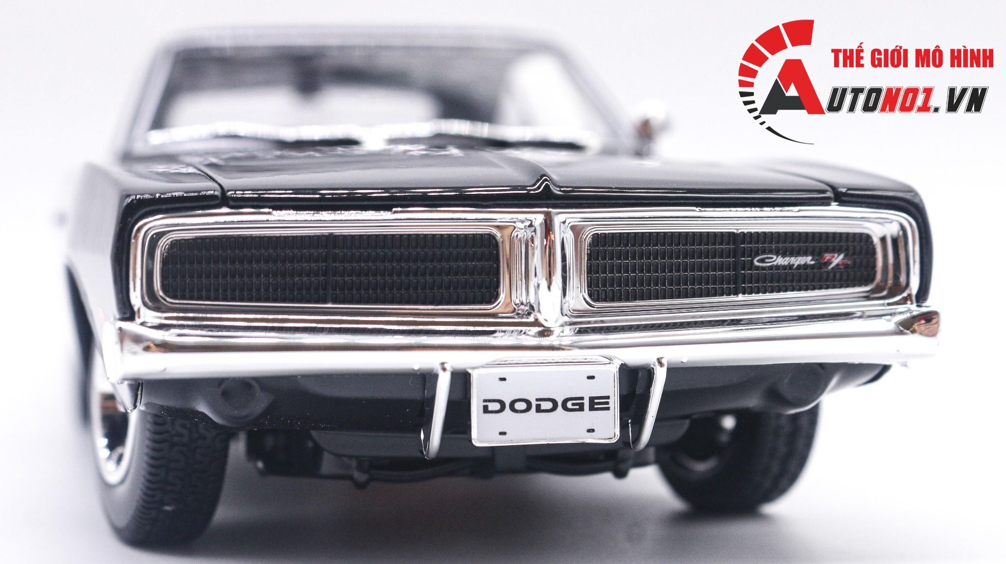  Mô hình xe classic muscle - 1969 Dodge Charger 1:18 Maisto 2900 