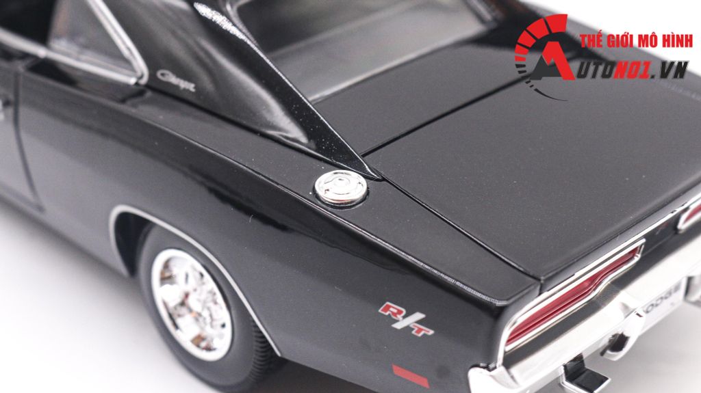 MÔ HÌNH XE CLASSIC MUSCLE - 1969 DODGE CHARGER 1:18 MAISTO 2900