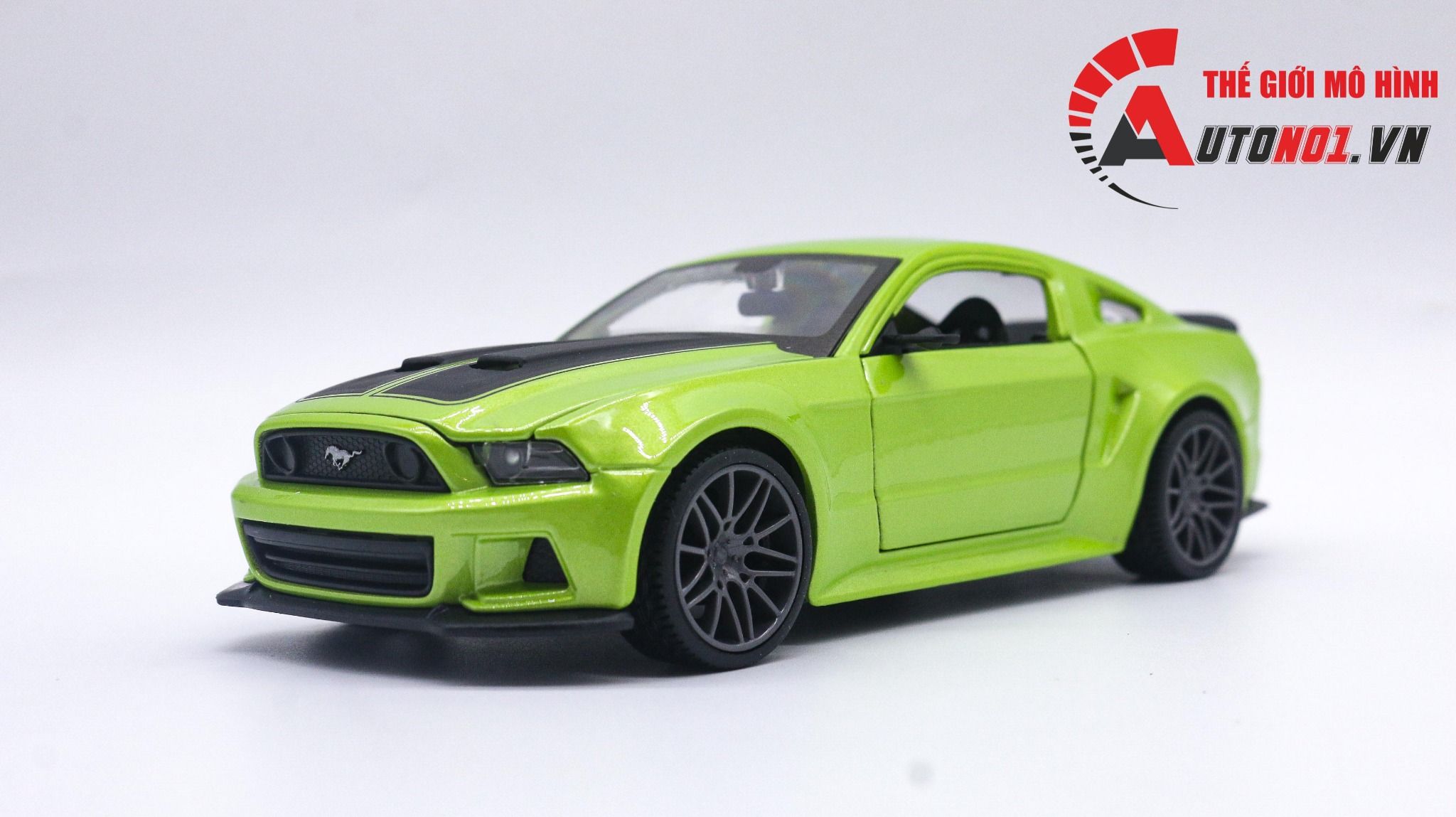  Mô hình xe Ford Mustang New Street Racer Met Green 1:24 Maisto OT24008 