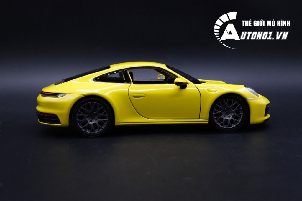 MÔ HÌNH XE PORSCHE 911 CARRERA 4S YELLOW 1:24 WELLY 7250