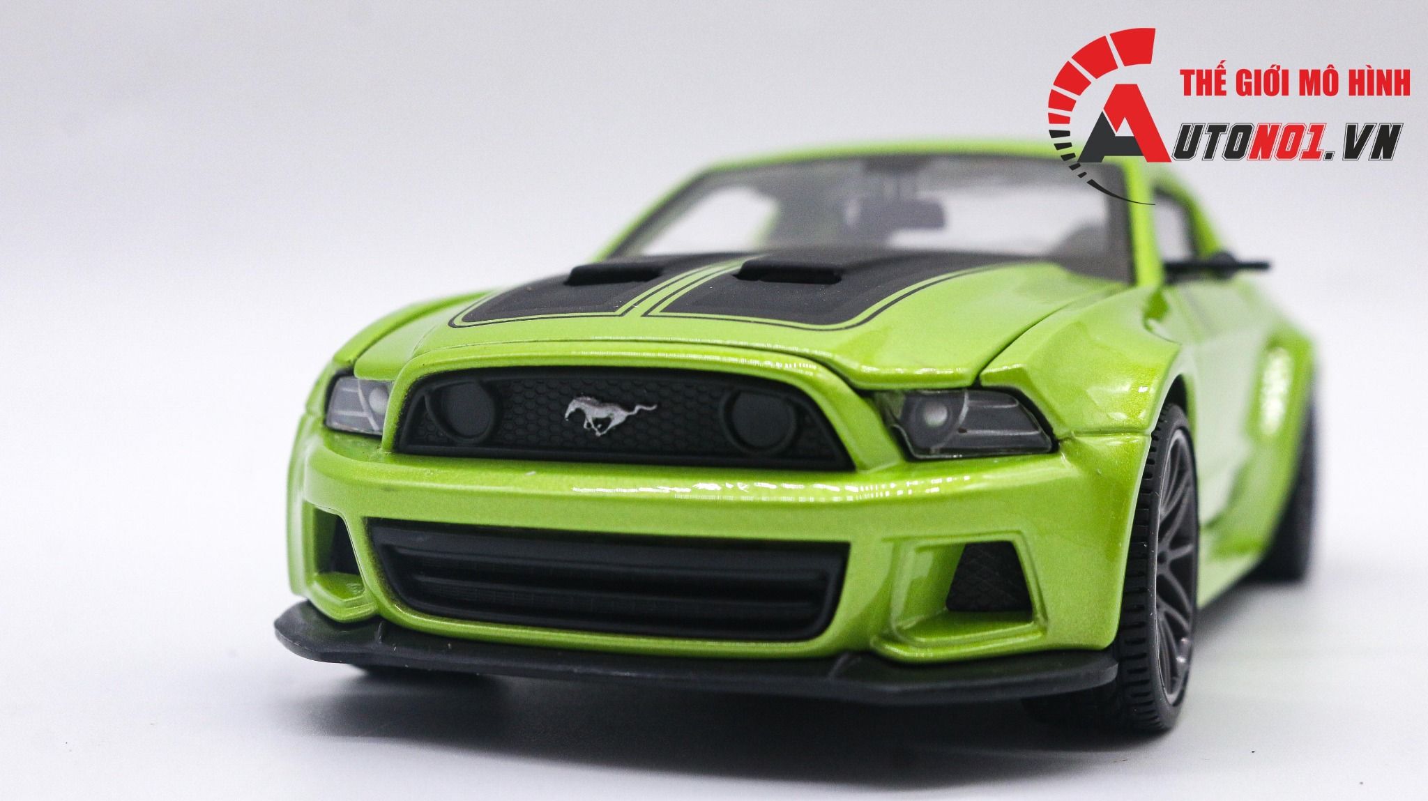  Mô hình xe Ford Mustang New Street Racer Met Green 1:24 Maisto OT24008 