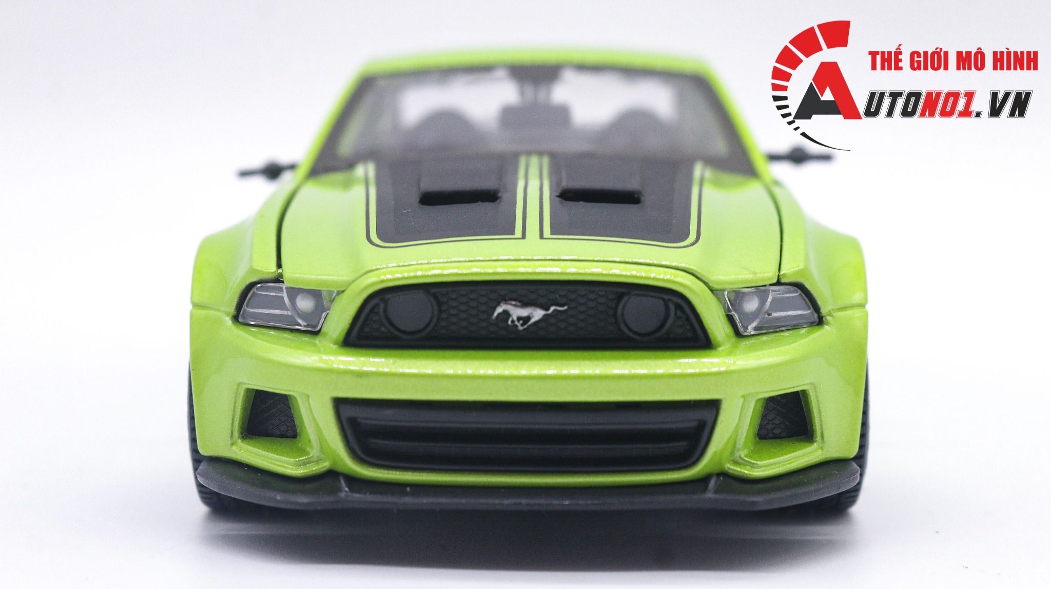  Mô hình xe Ford Mustang New Street Racer Met Green 1:24 Maisto OT24008 