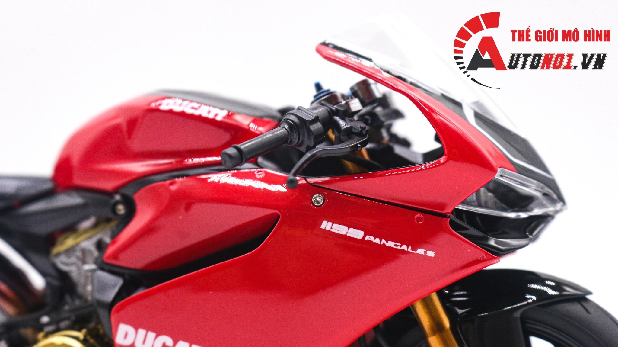  Mô hình xe cao cấp Ducati 1199 Panigale Corse 1:12 Tamiya D061 