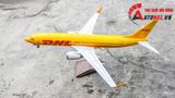  Mô hình máy bay dân dụng DHL Airlines Boeing B737-800 có đèn theo tiếng vỗ tay hoặc chạm 47cm MB47034 