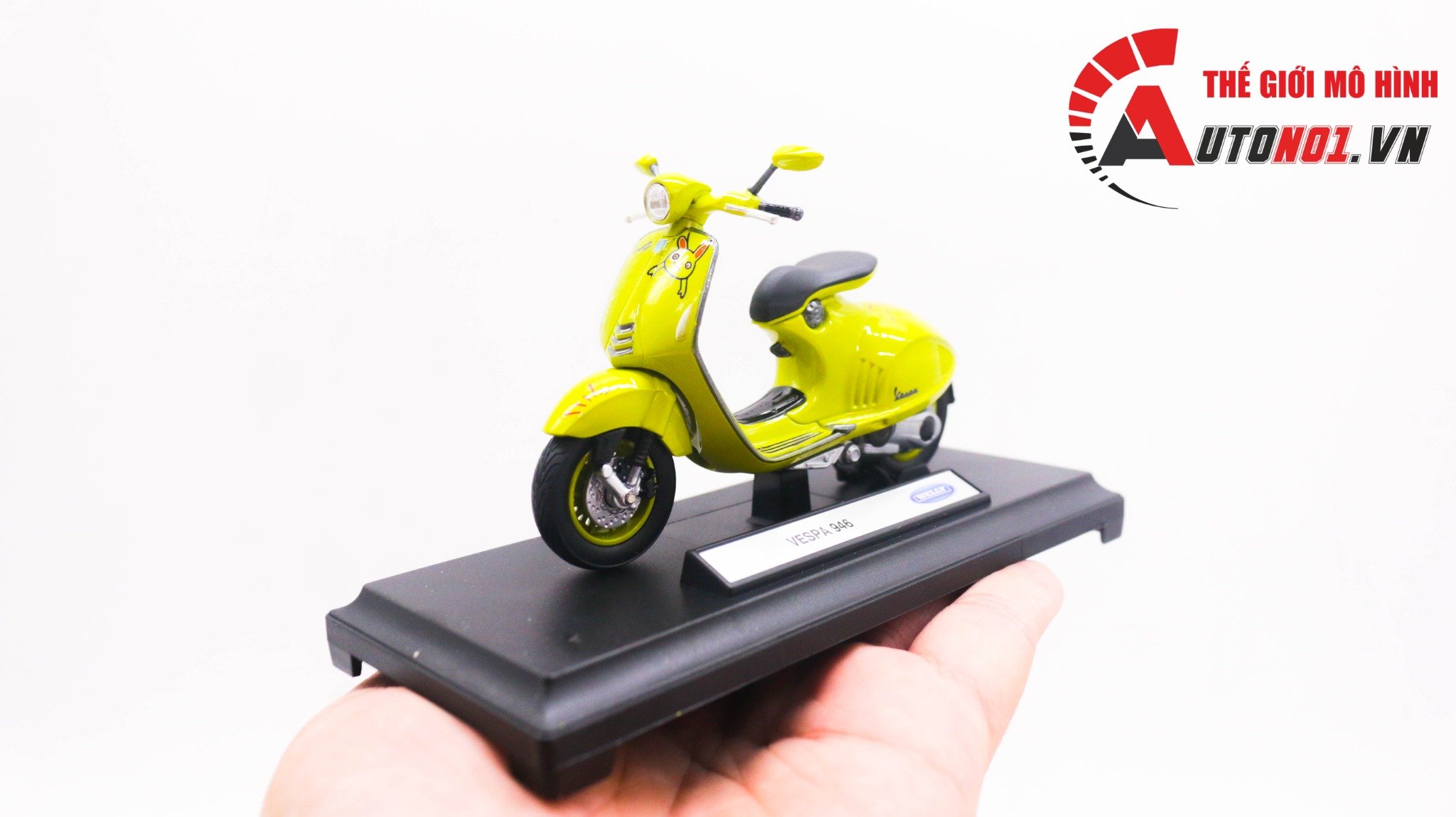  Mô hình xe Vespa 946 custom version Angry Birds 2023 tỉ lệ 1:18 Autono1 Welly 