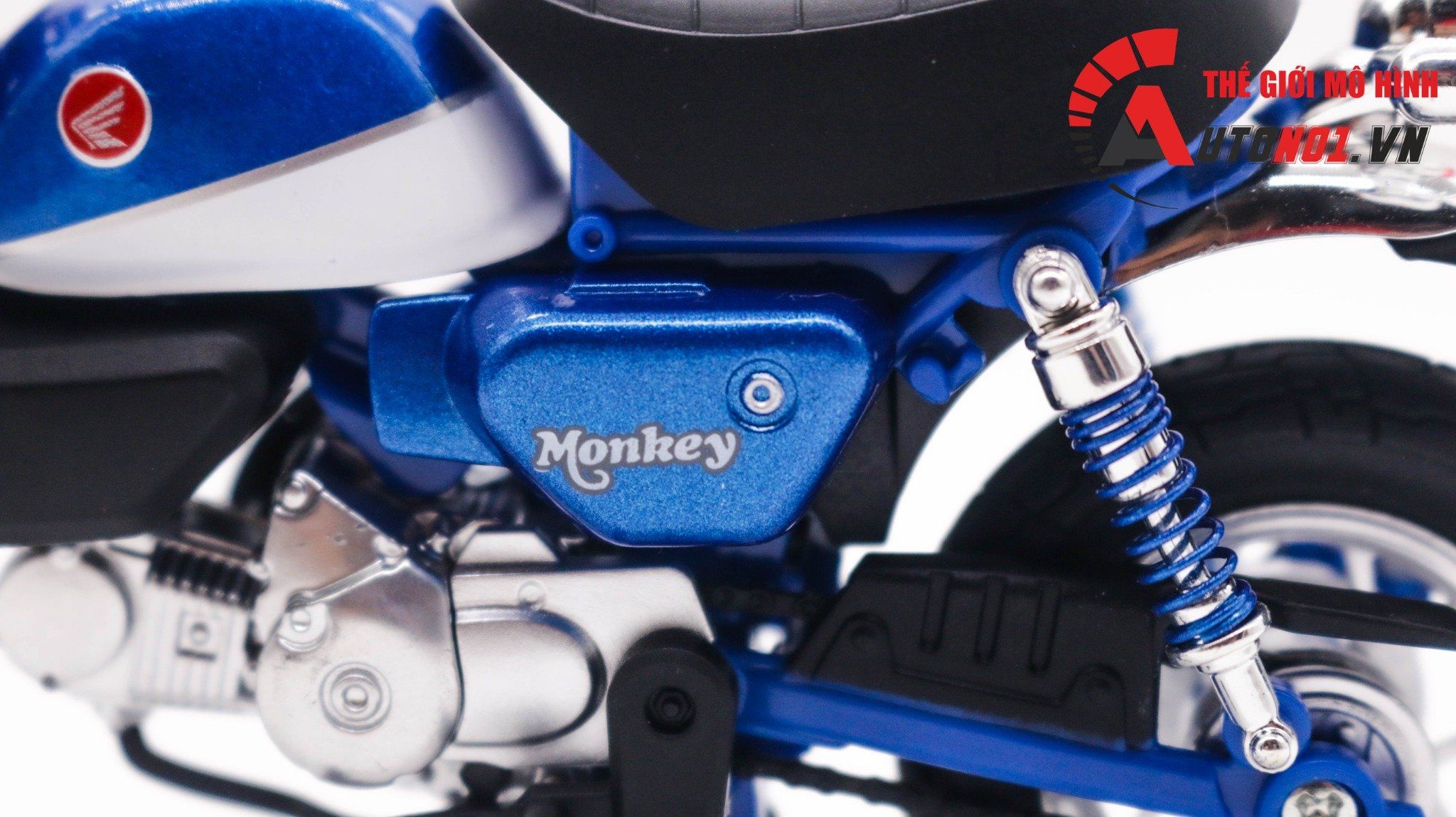  Mô hình xe Honda Monkey 125cc 1:12 Huayi Alloy MT065 