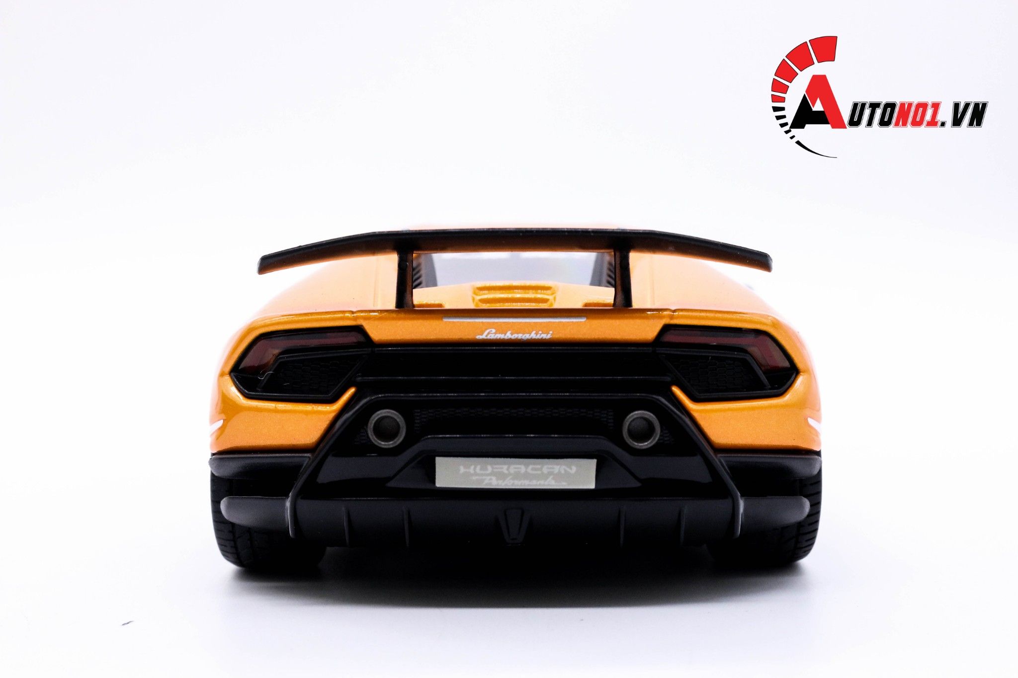  Mô hình Lamborghini Huracan Performante Orange đánh lái được 1:24 Bburago 5725 