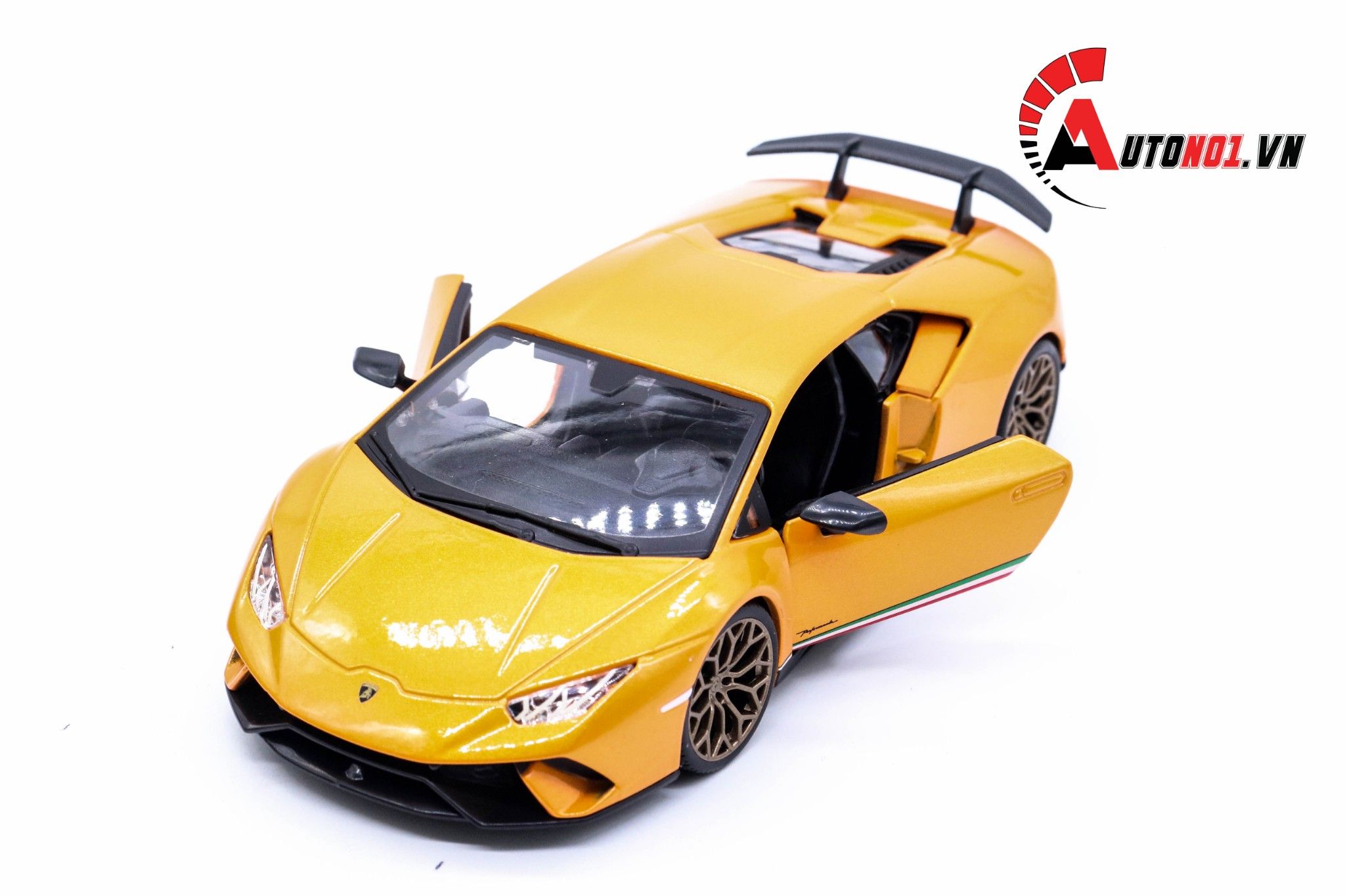  Mô hình Lamborghini Huracan Performante Orange đánh lái được 1:24 Bburago 5725 