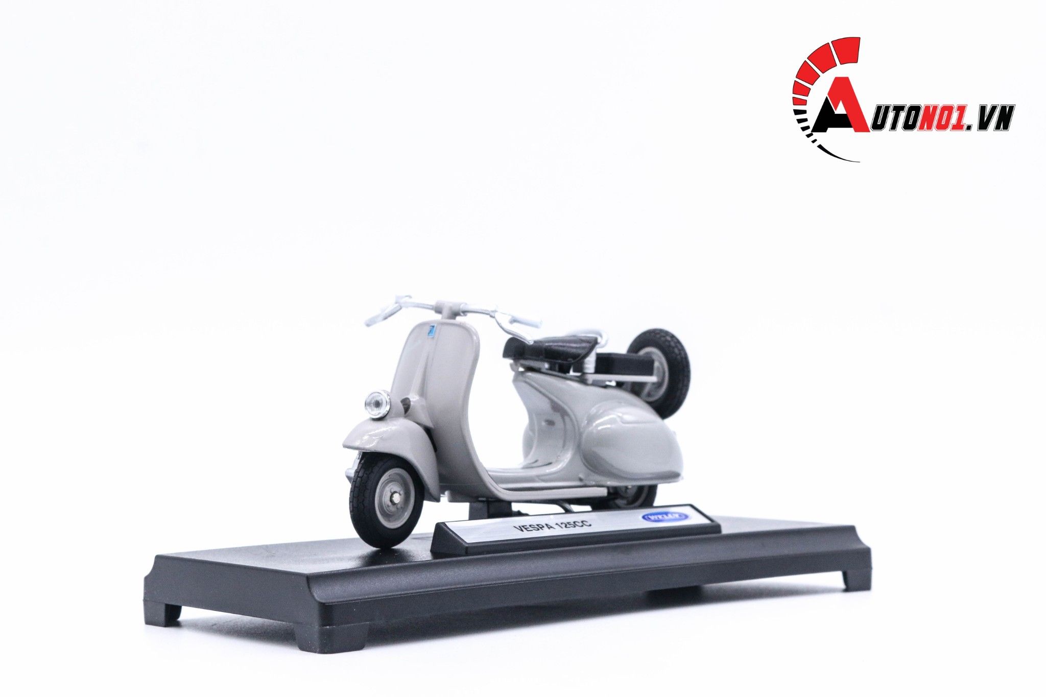  Mô hình xe Vespa 125cc 1953 grey 1:18 Welly MT078K 