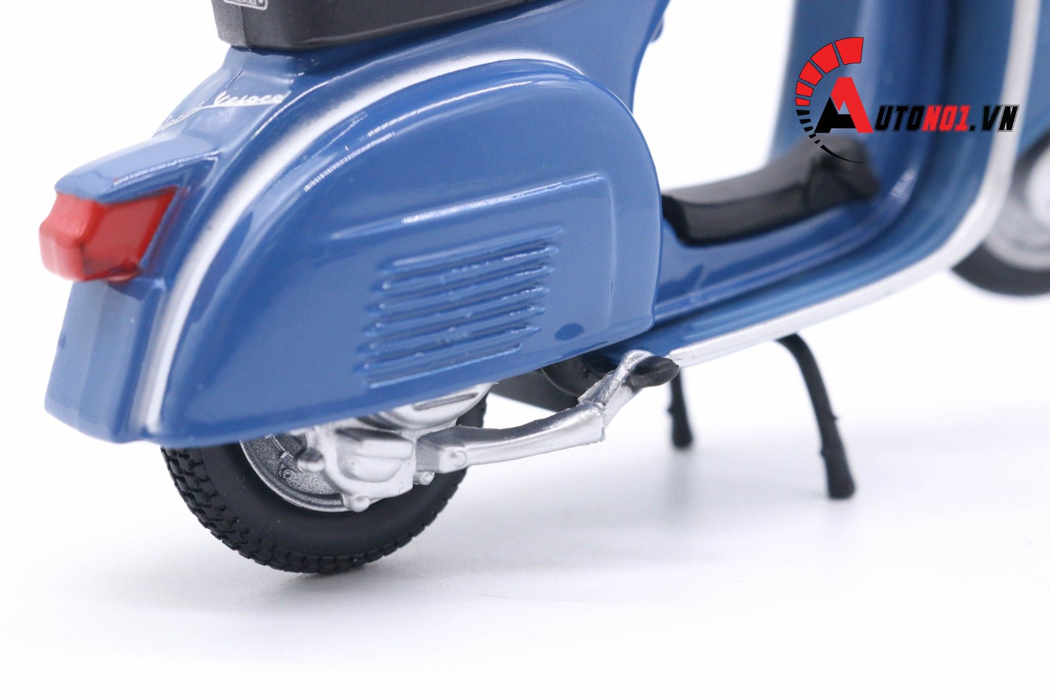  Mô hình xe Vespa 150 Sprint Veloce 1969 1:18 Maisto 7070Q 