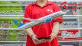  Mô hình máy bay Uzbekistan Boeing B787 tỉ lệ 1:130 47cm có đèn led tự động theo tiếng vỗ tay hoặc chạm MB47048 