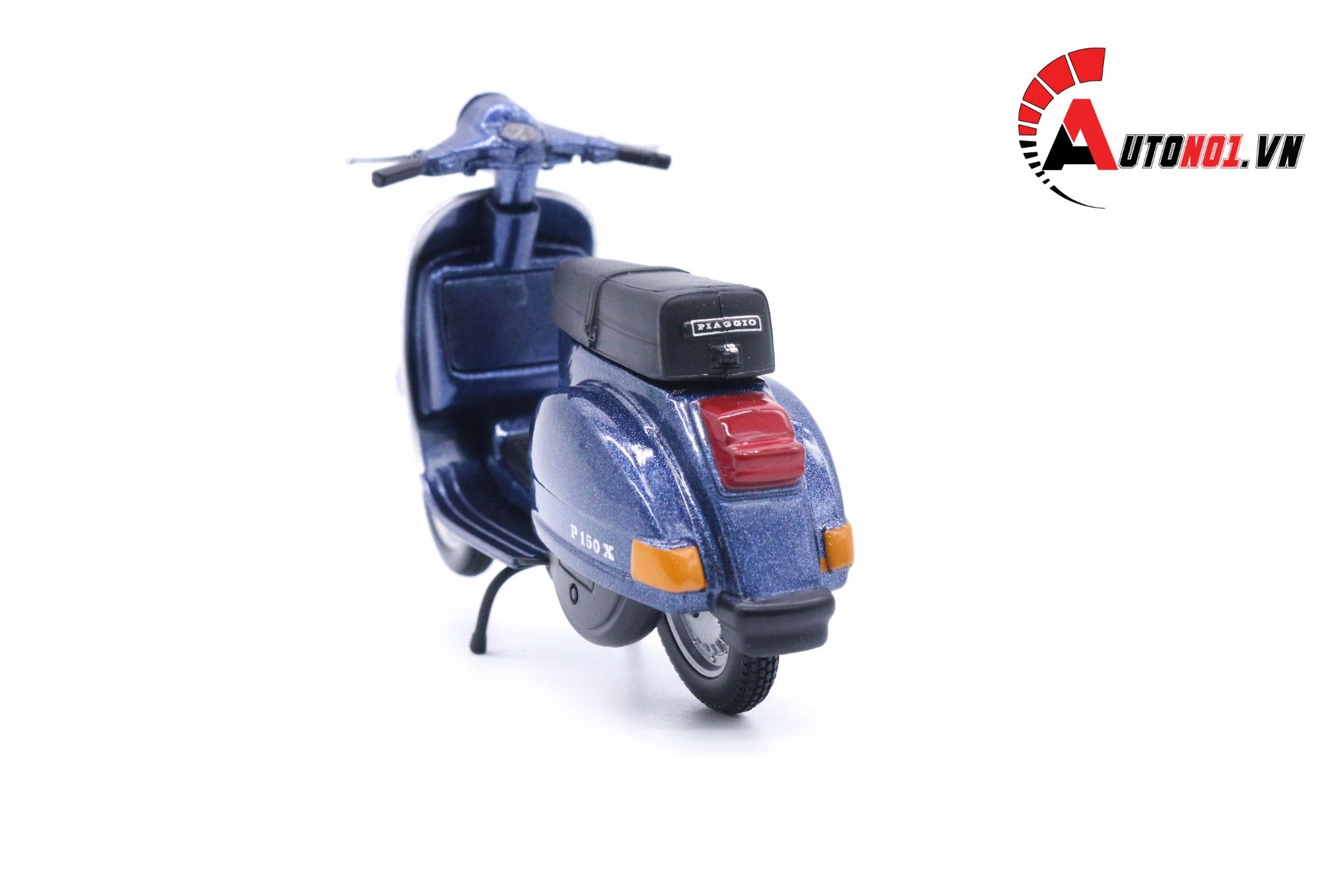  Mô hình xe Vespa p150x 1978 1:18 Maisto 7070J 