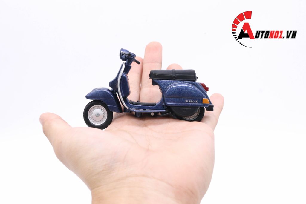 MÔ HÌNH XE VESPA P150X 1978 1:18 MAISTO 4788