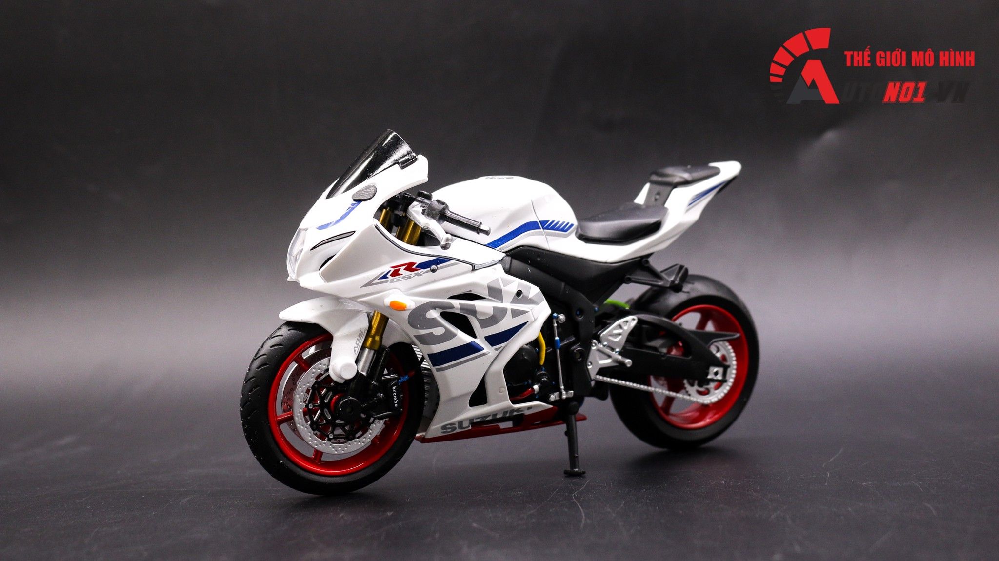  Mô hình xe độ Suzuki Gsx-R1000 Trắng Mâm độ pô 1:12 Autono1 MSZ D110A 