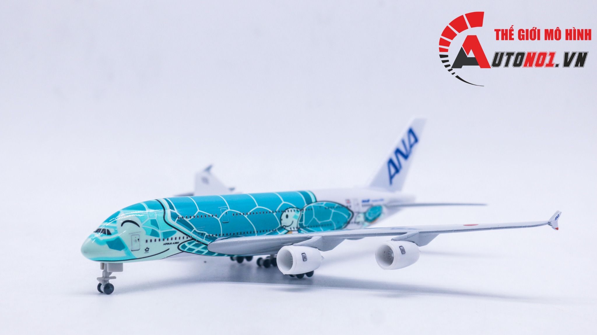  Mô hình máy bay Nhật Bản ANA Airlines Airbus A380 baby blue kích thước 20cm MB20087 