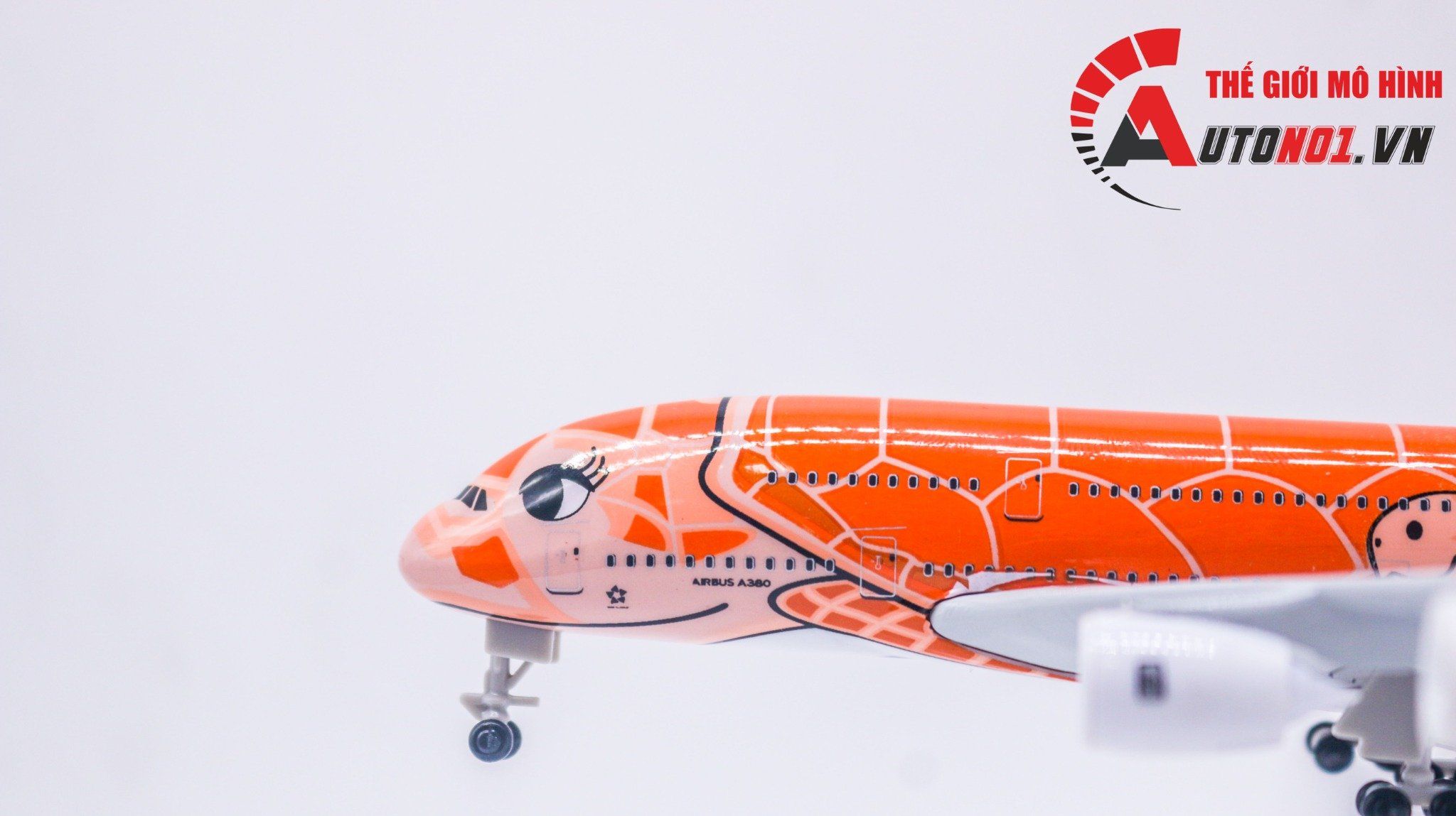  Mô hình máy bay Nhật Bản ANA Airlines Airbus A380 orange kích thước 20cm MB20088 