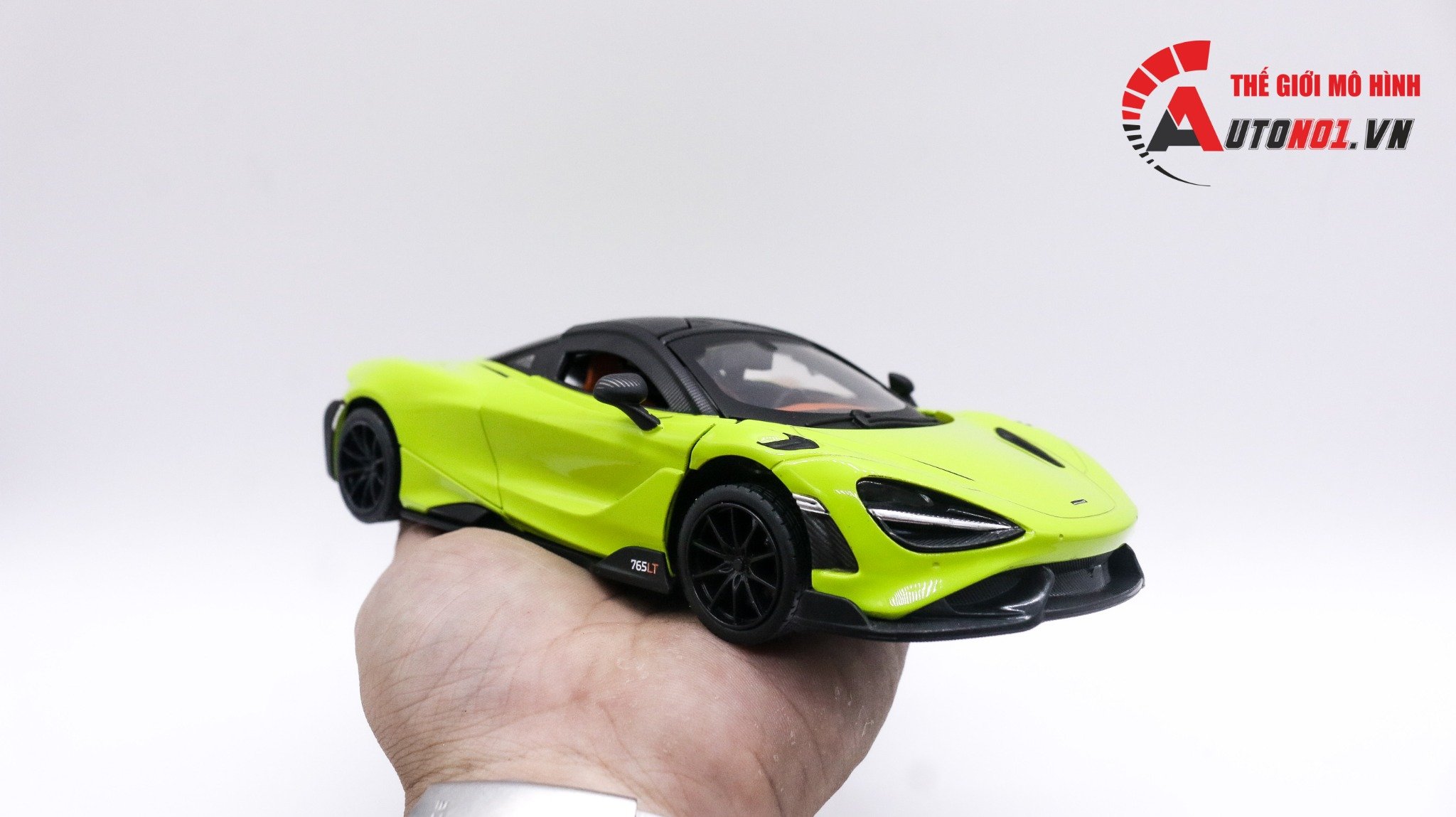  Mô hình xe Mclaren 765LT mở được 2 cửa tỉ lệ 1:24 Coolchicauto 8200 