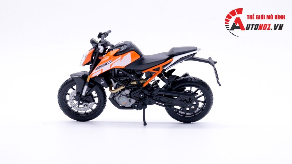 MÔ HÌNH XE KTM 250 DUKE 1:18 BBURAGO 7454