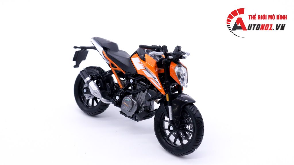 MÔ HÌNH XE KTM 250 DUKE 1:18 BBURAGO 7454