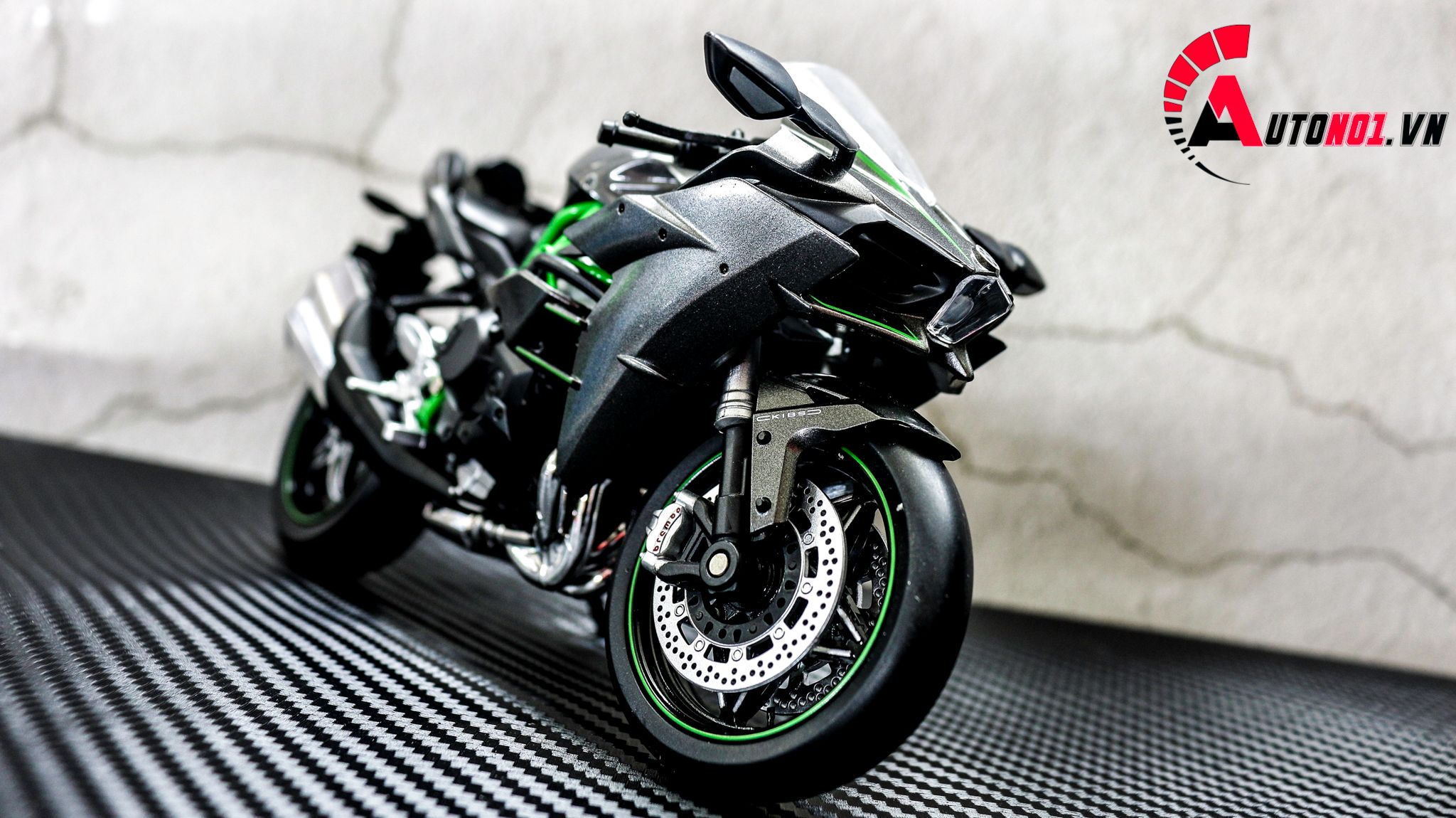  Mô hình xe Kawasaki Ninja H2 1:12 Aoshima 2686 